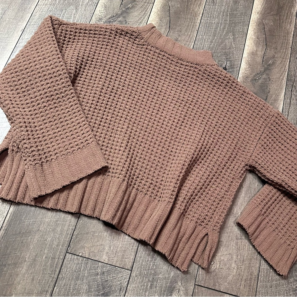 New In Chunky Crop Knit Sweater
