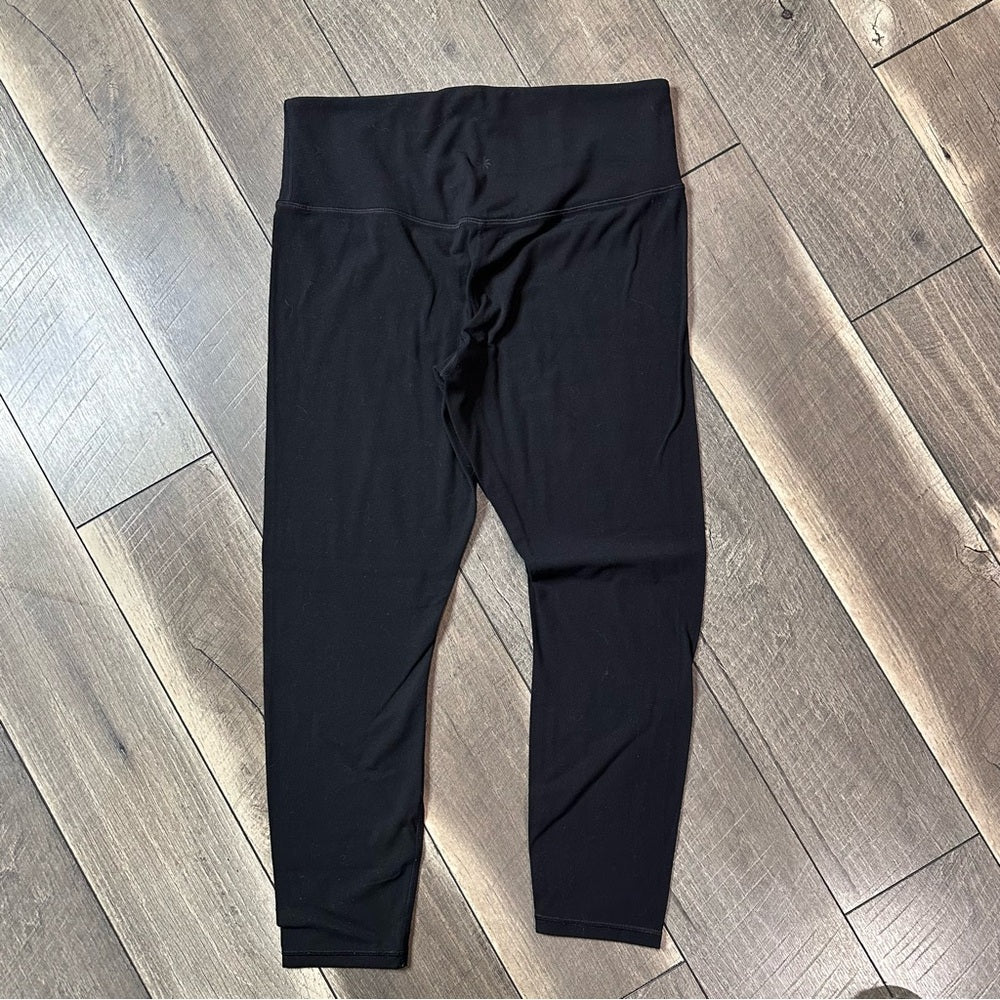 Athleta Ultra Hi Rise Elation 7/8 Tight Leggings