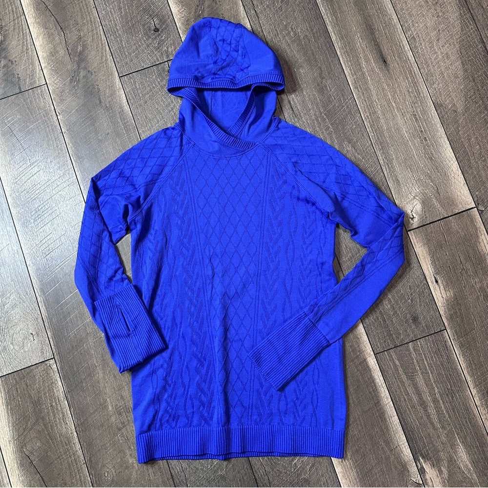 Lululemon Rest Less Textured Cable Knit Hoodie
Blazer Blue