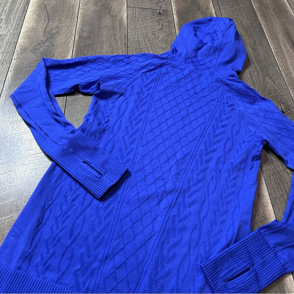 Lululemon Rest Less Textured Cable Knit Hoodie
Blazer Blue