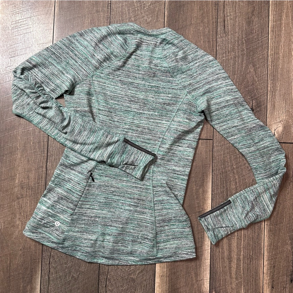 Lululemon Runderful Long Sleeve
Space Dye Camo Forage Teal Black / Black
