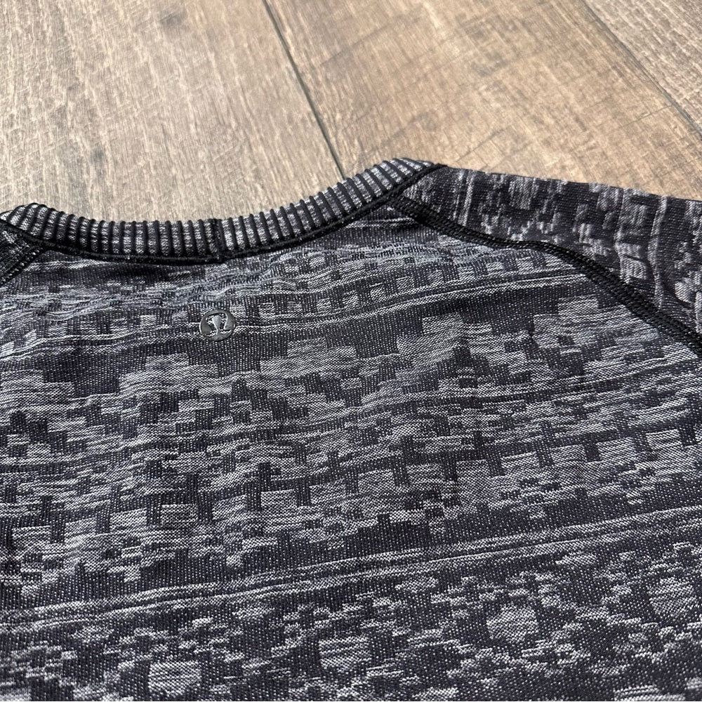 Lululemon Rest Less Pullover