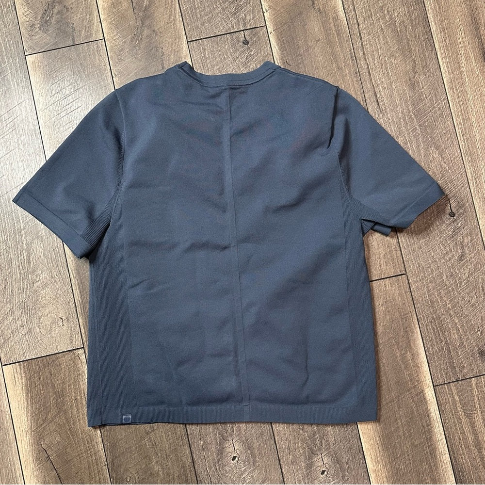 Lululemon Crewneck Short Sleeve *Thick Material*