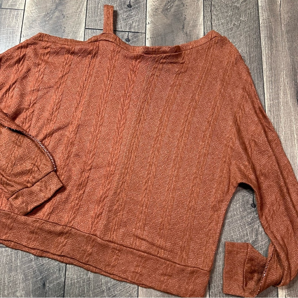 Daytrip Open Shoulder Long Sleeve Top