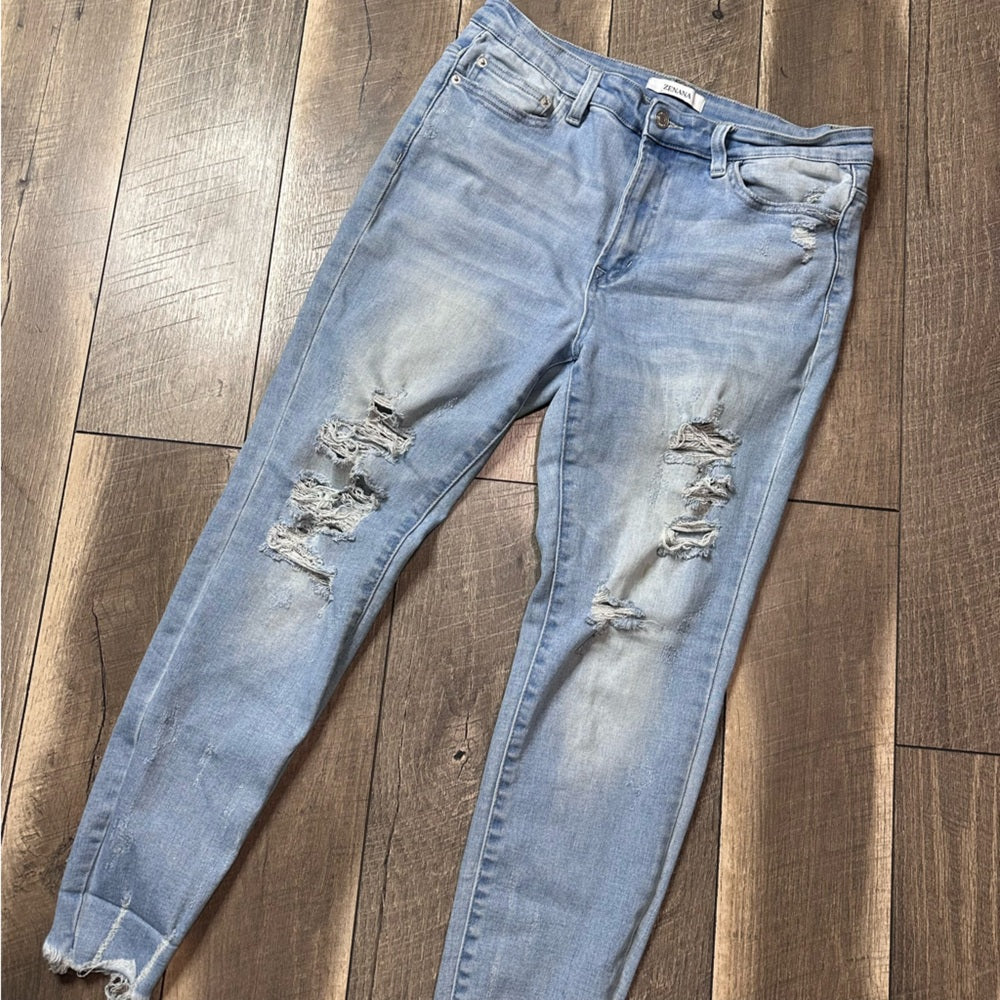 Zenana Distressed Skinny Jeans