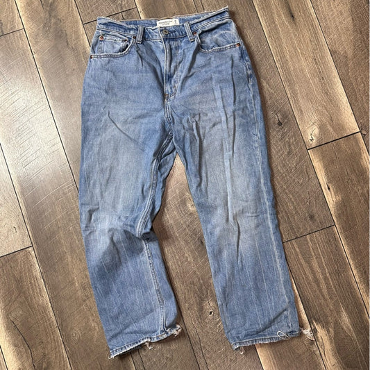 Abercrombie & Fitch Ankle Straight Leg Jeans