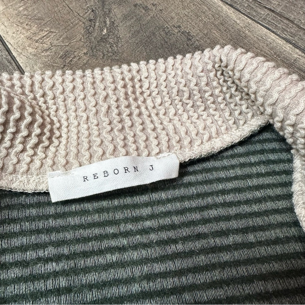 Reborn J Colorblock Button Down