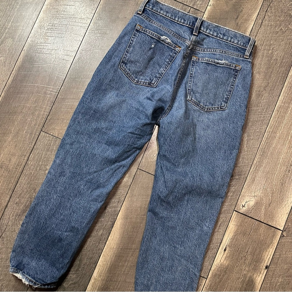 Abercrombie & Fitch The Mom Hi Rise Jeans