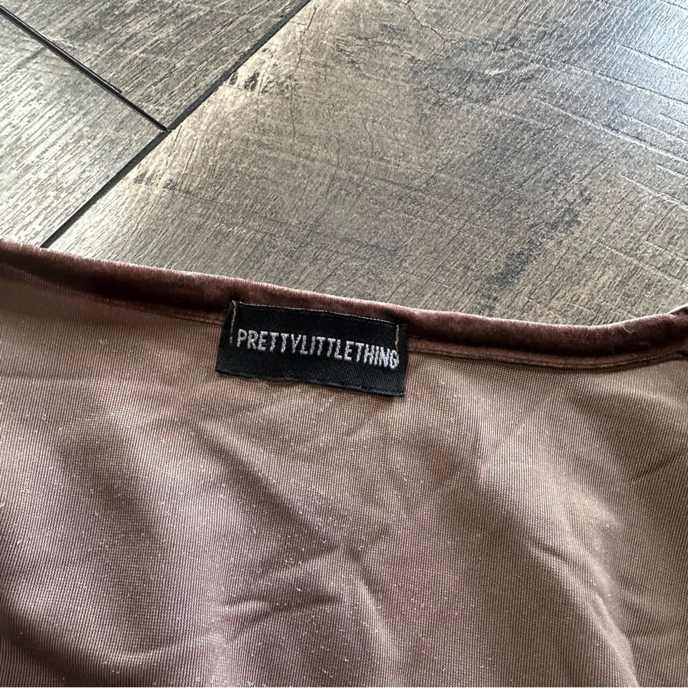 Pretty Little Thing Crop Velour Tie Top