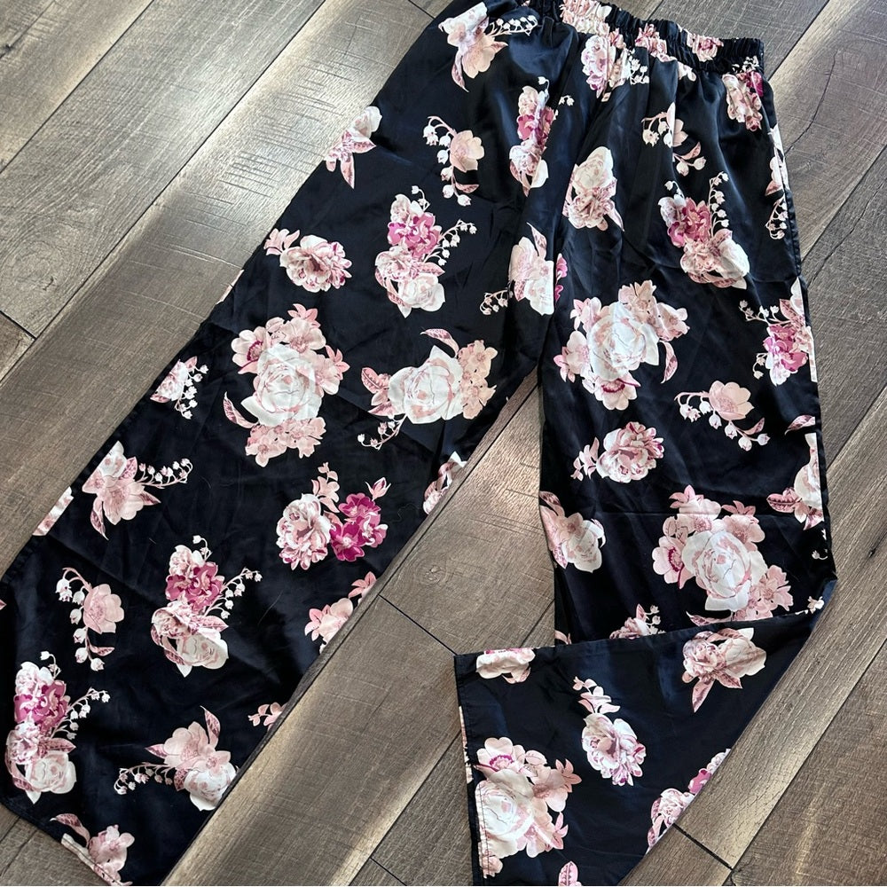 Charlotte Russe Floral Wide Leg Pants
