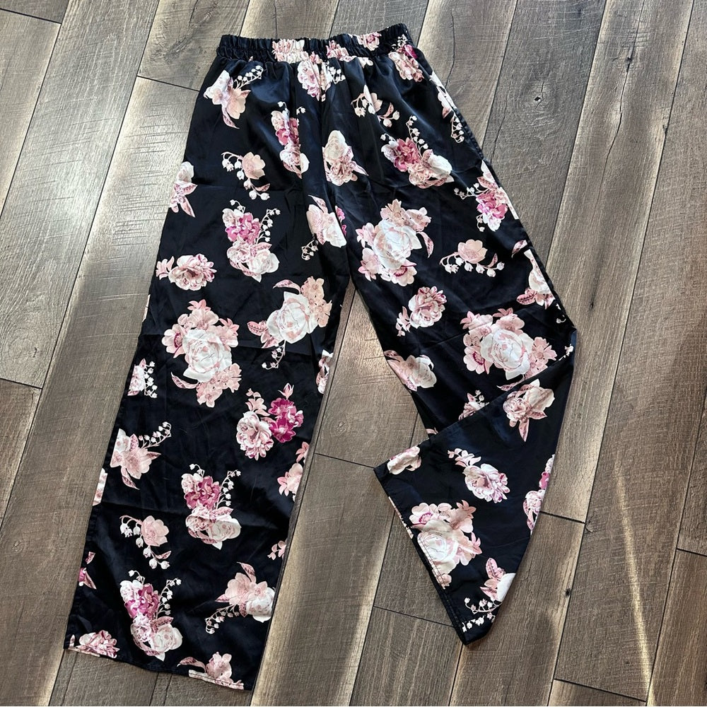Charlotte Russe Floral Wide Leg Pants