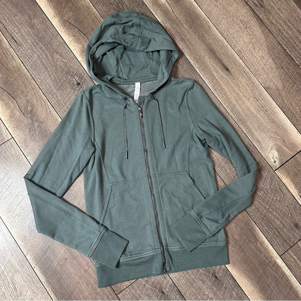 Lululemon Press Pause Jacket
Sage Green