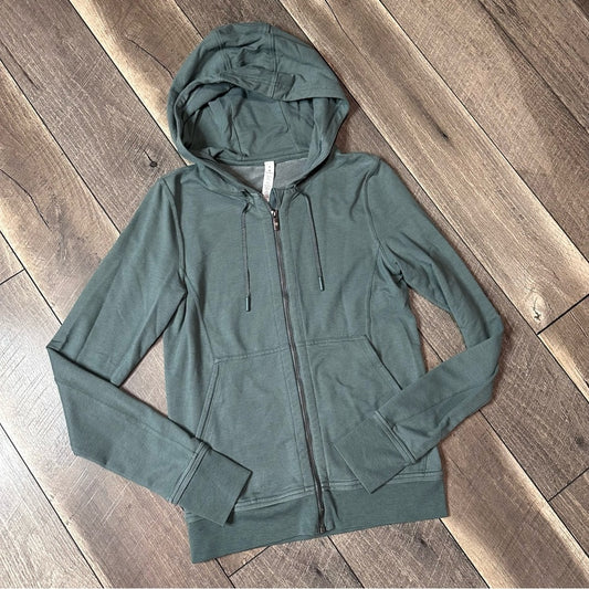 Lululemon Press Pause Jacket
Sage Green