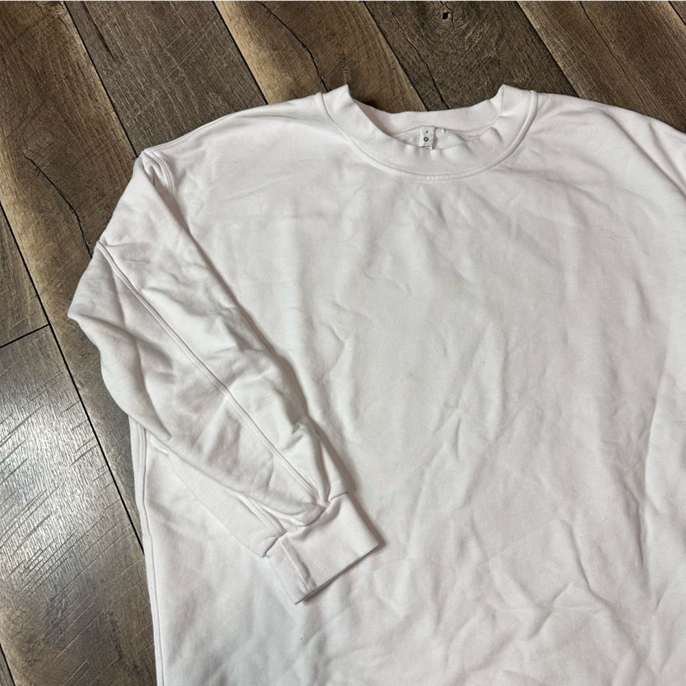 Lululemon Perfectly Oversized Crewneck
White