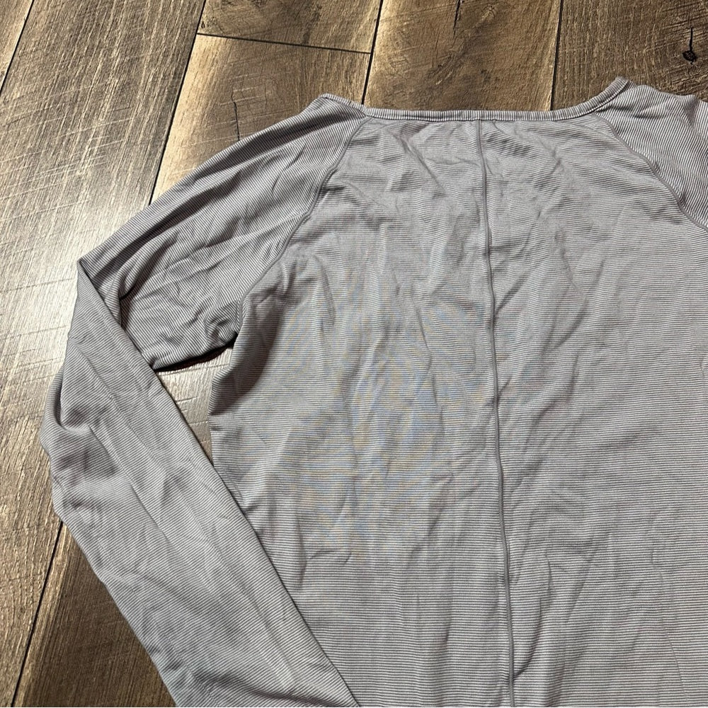 Athleta Long Sleeve Top