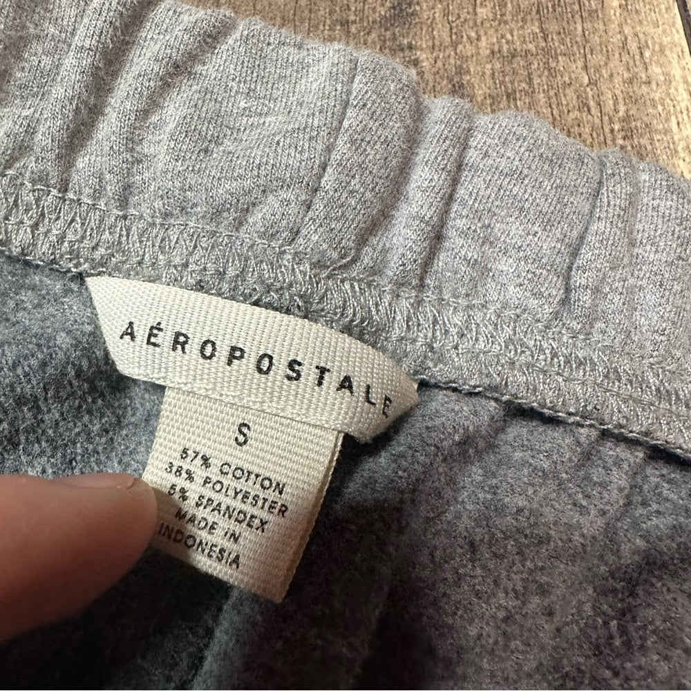 Aeropostale Joggers