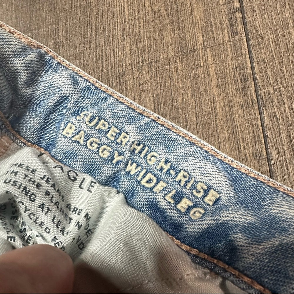 American Eagle Super Hi Rise Baggy Wide Leg Jeans