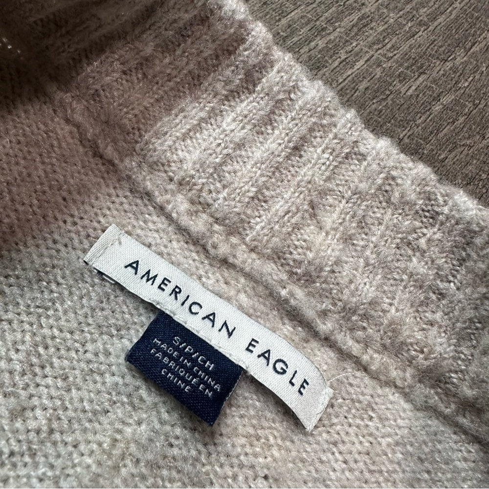 American Eagle Cozy Sweater