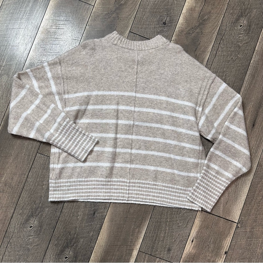 American Eagle Cozy Sweater