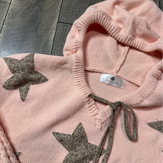 Everyday Chic Oversized Chunky Knit Star Embroidered Sweater