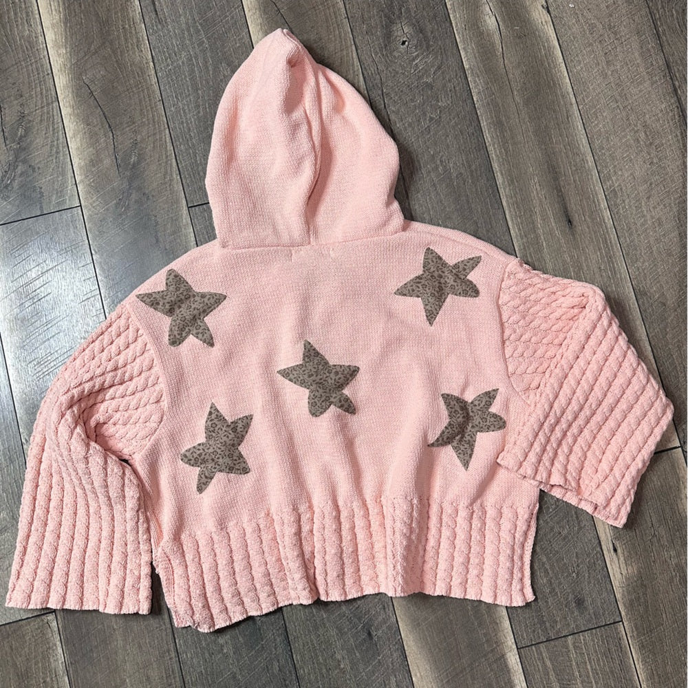 Everyday Chic Oversized Chunky Knit Star Embroidered Sweater
