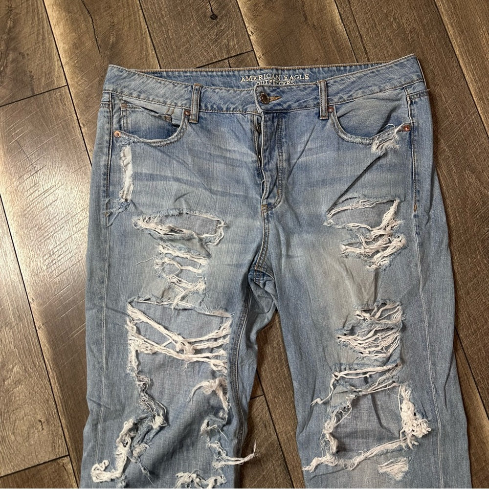 American Eagle Tomgirl Jeans