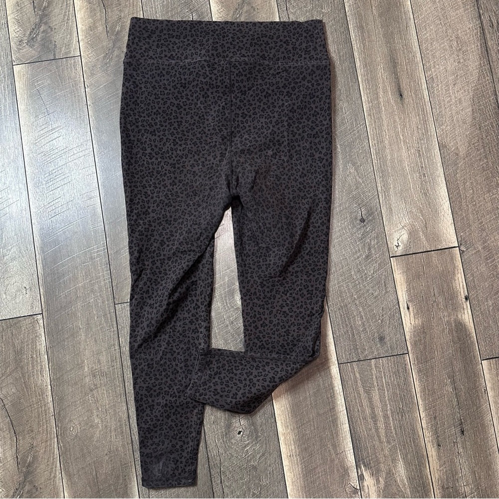 Old Navy Leopard Leggings