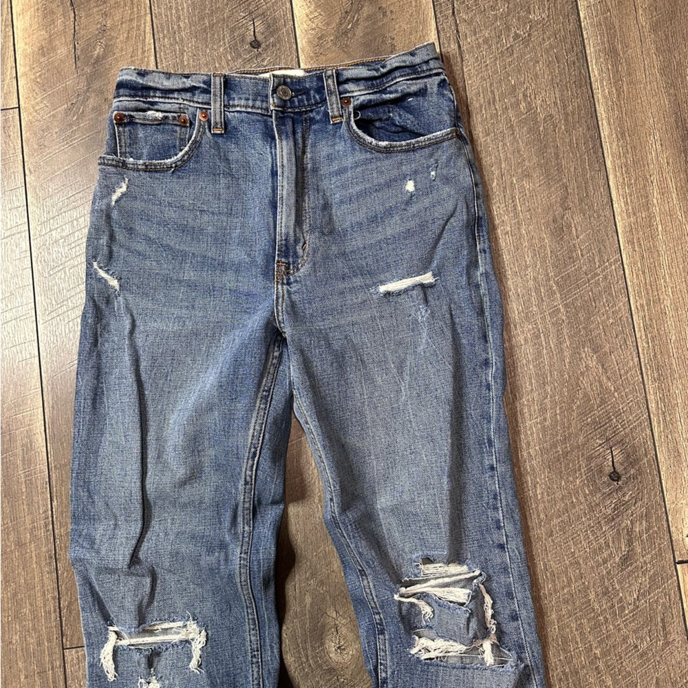 Abercrombie & Fitch The Ankle Straight Ultra Hi Rise Jeans