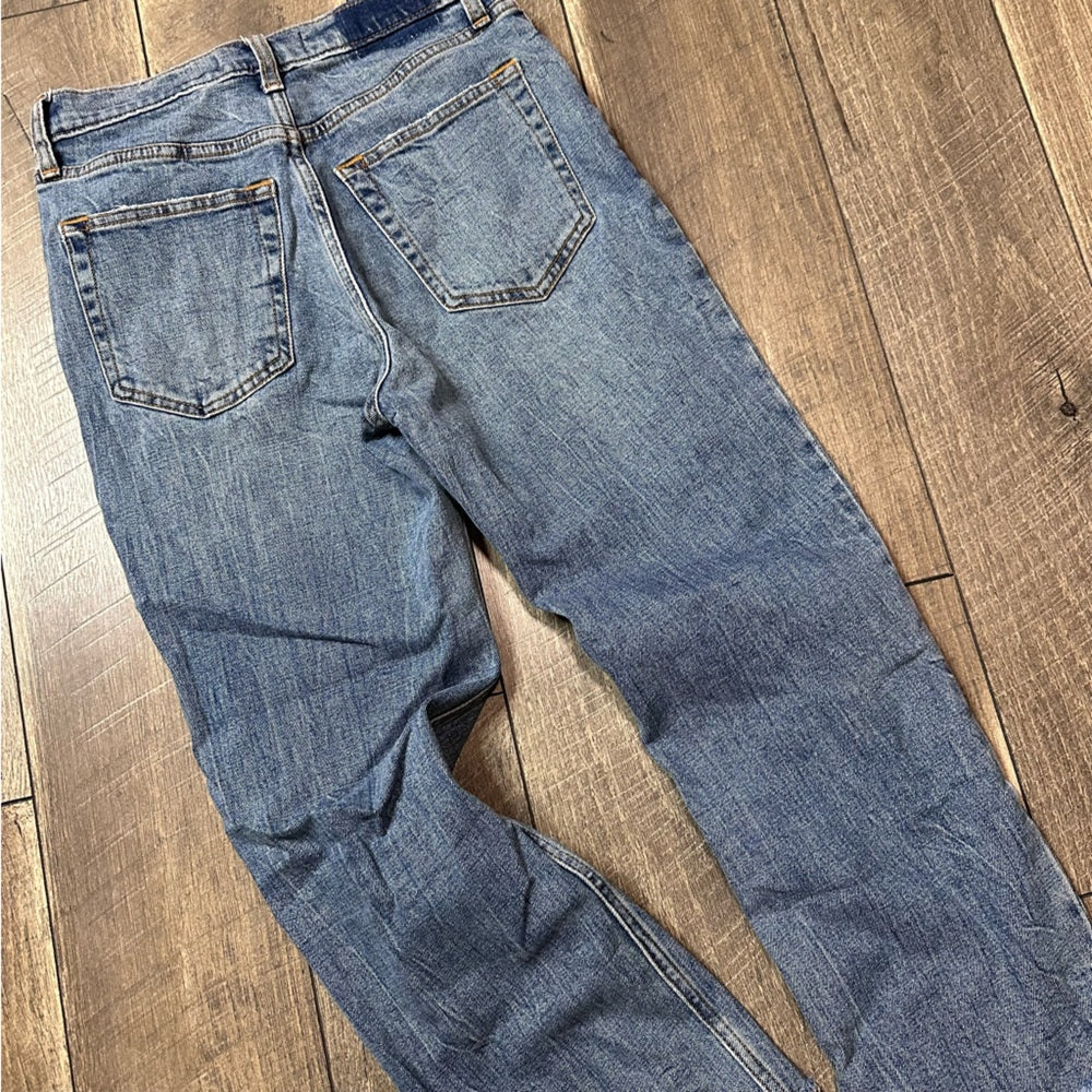Abercrombie & Fitch The Ankle Straight Ultra Hi Rise Jeans