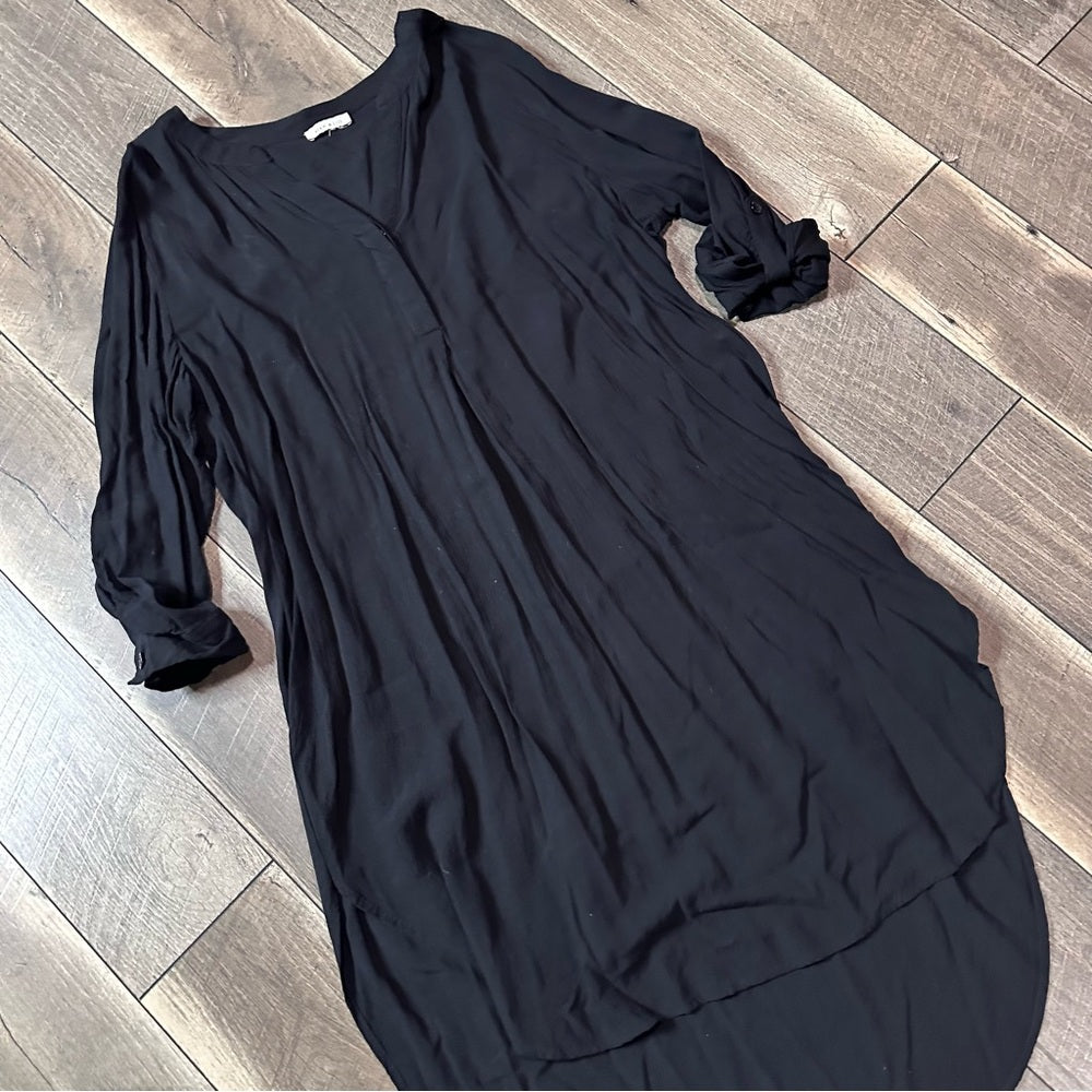 Alex & Lili  Black Midi Dress