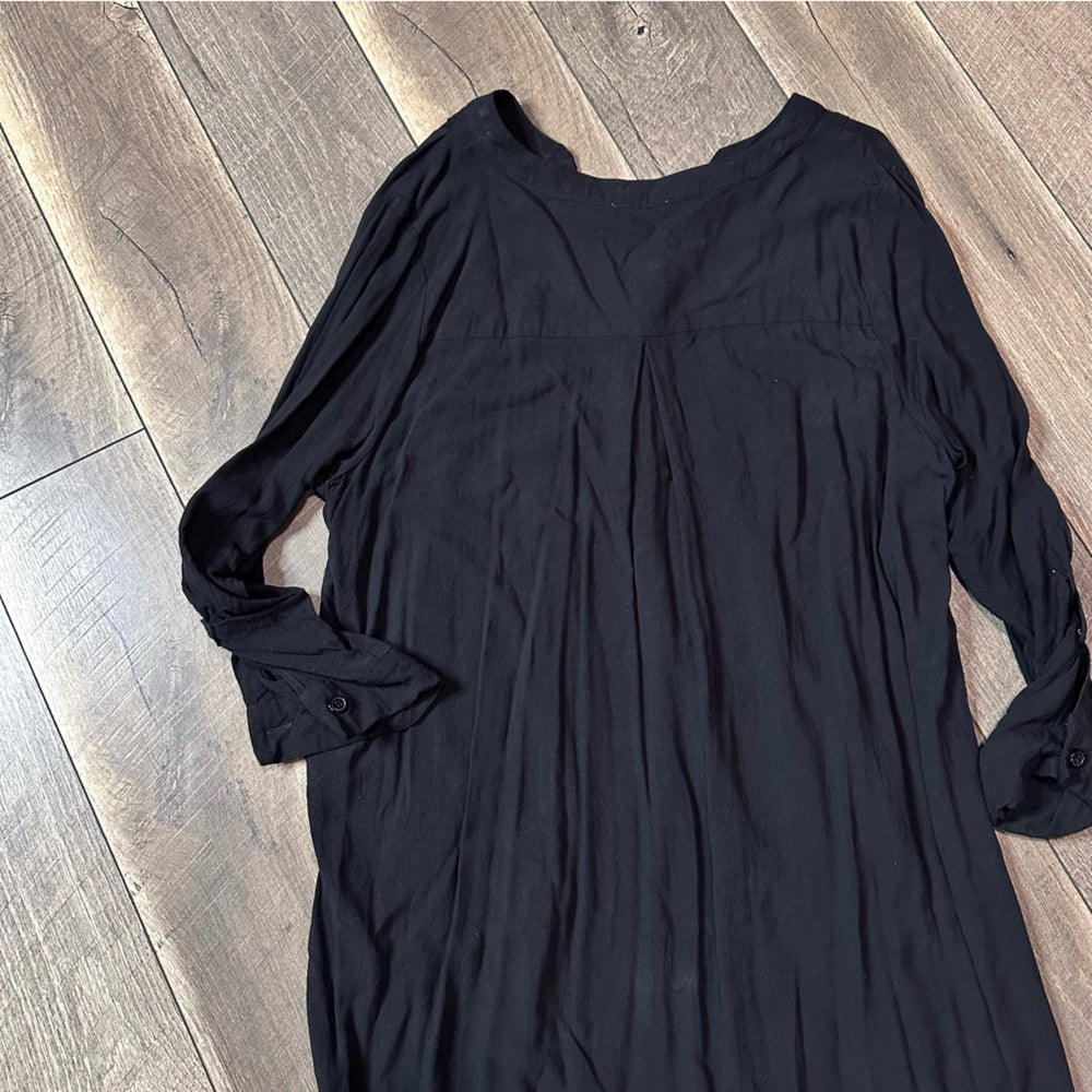 Alex & Lili  Black Midi Dress