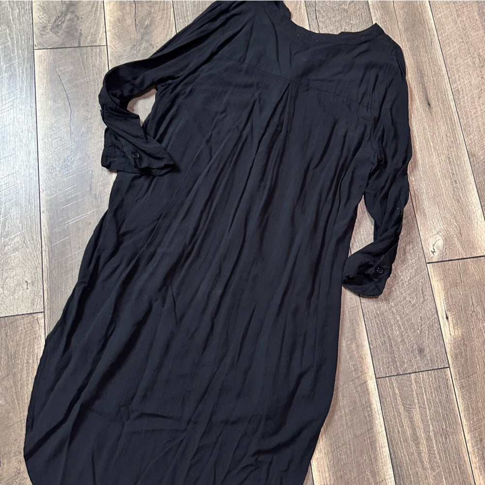 Alex & Lili  Black Midi Dress