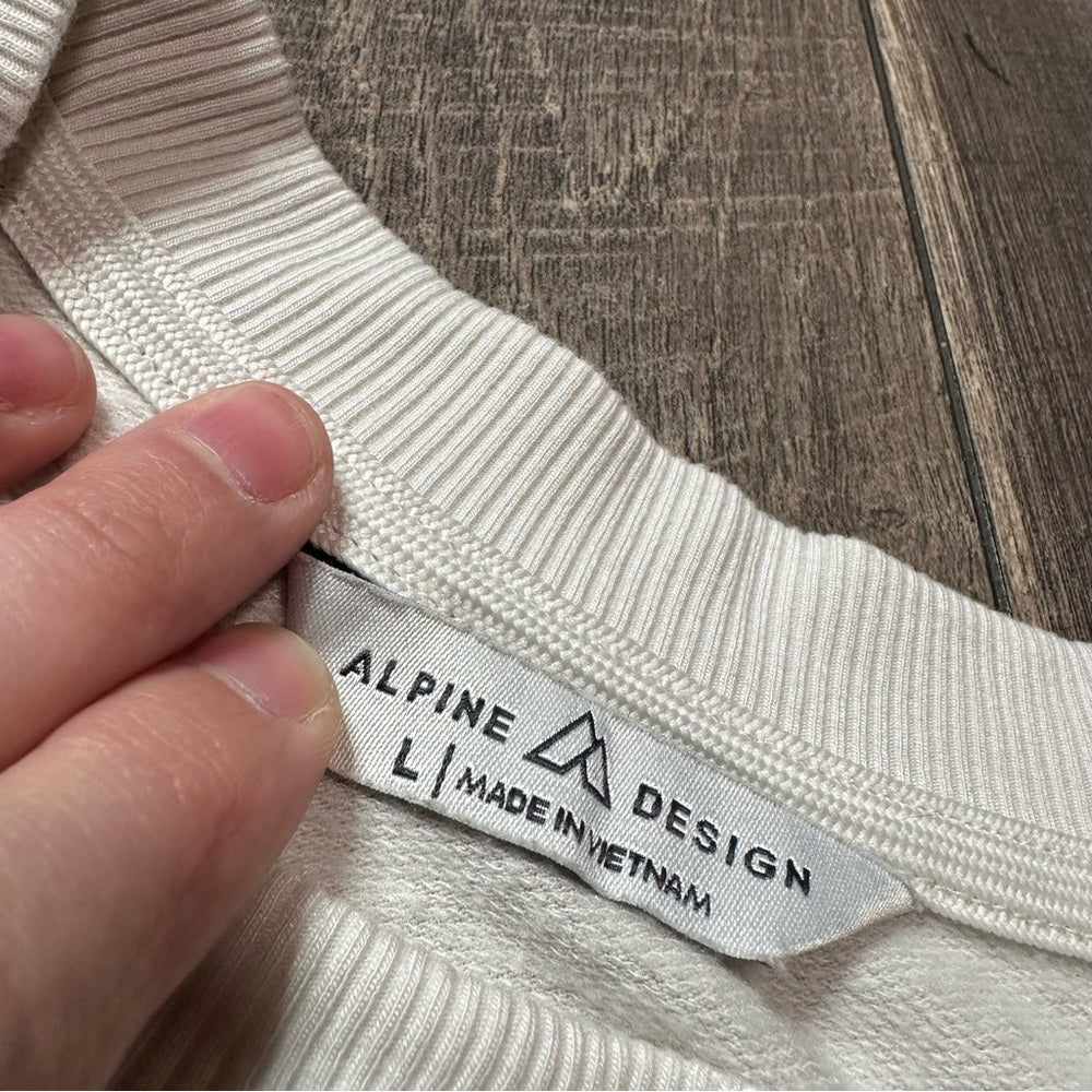 Alpine Design Crewneck