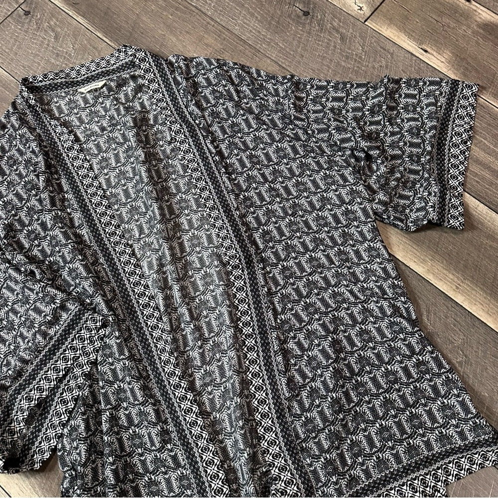 Max Studio Kimono