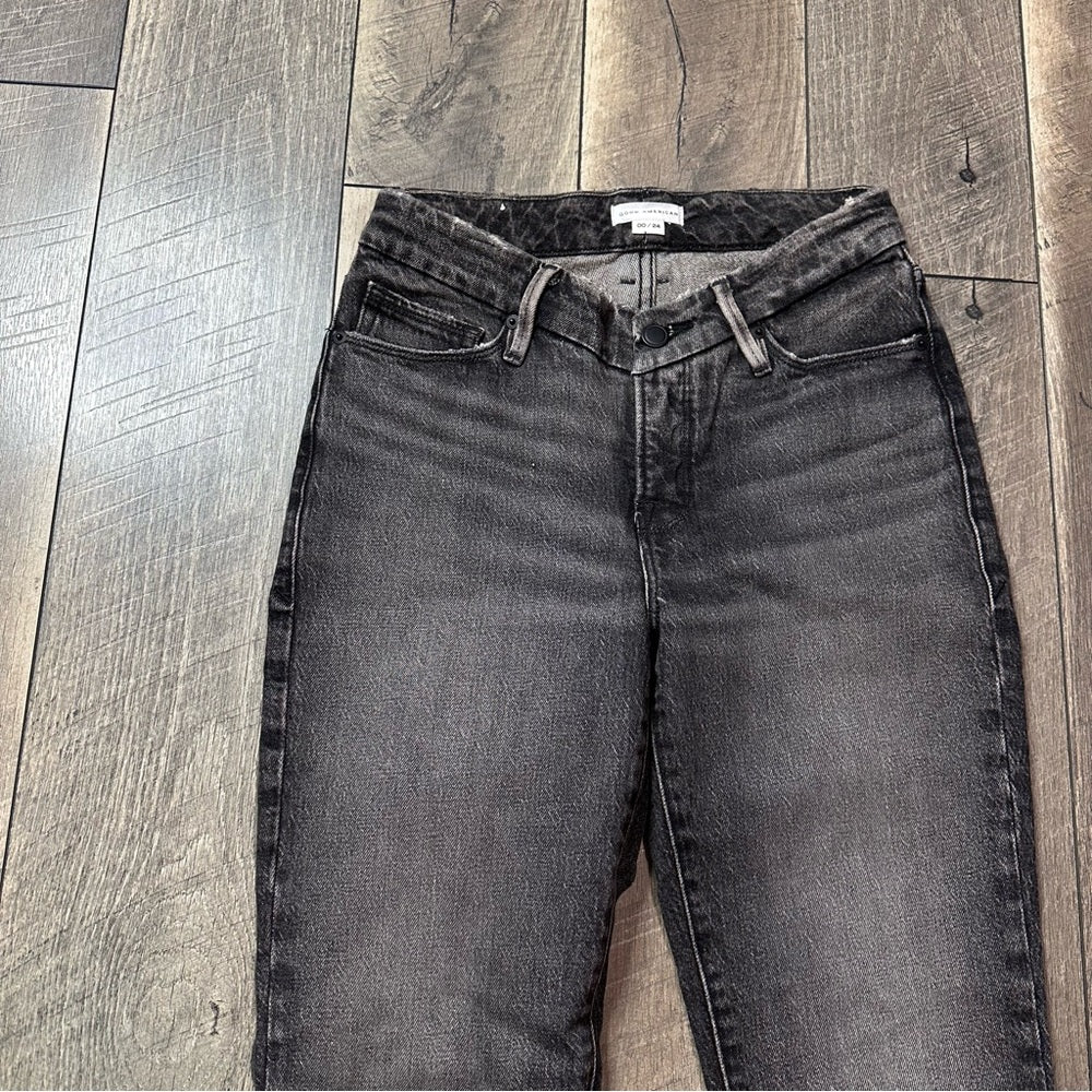 Good American Good Classic Low Waist Fray Jeans