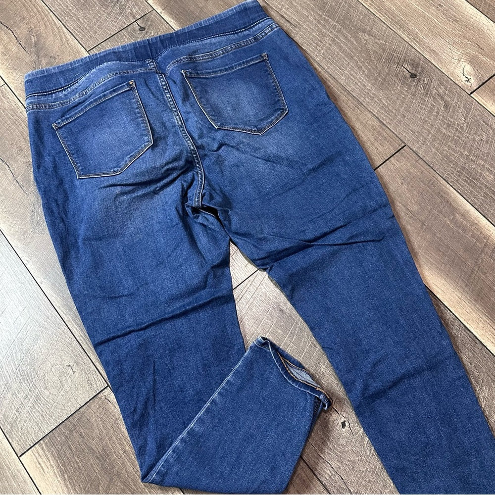 Old Navy Mid Rise Super Skinny Jeggings