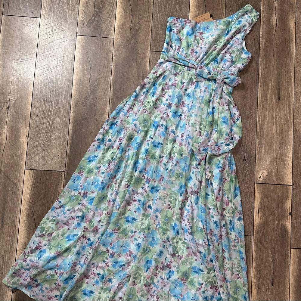 big Hit Single Shoulder Floral Maxi Dress