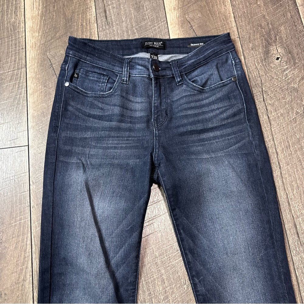 Judy Blue Mid Rise Skinny Fit Jeans