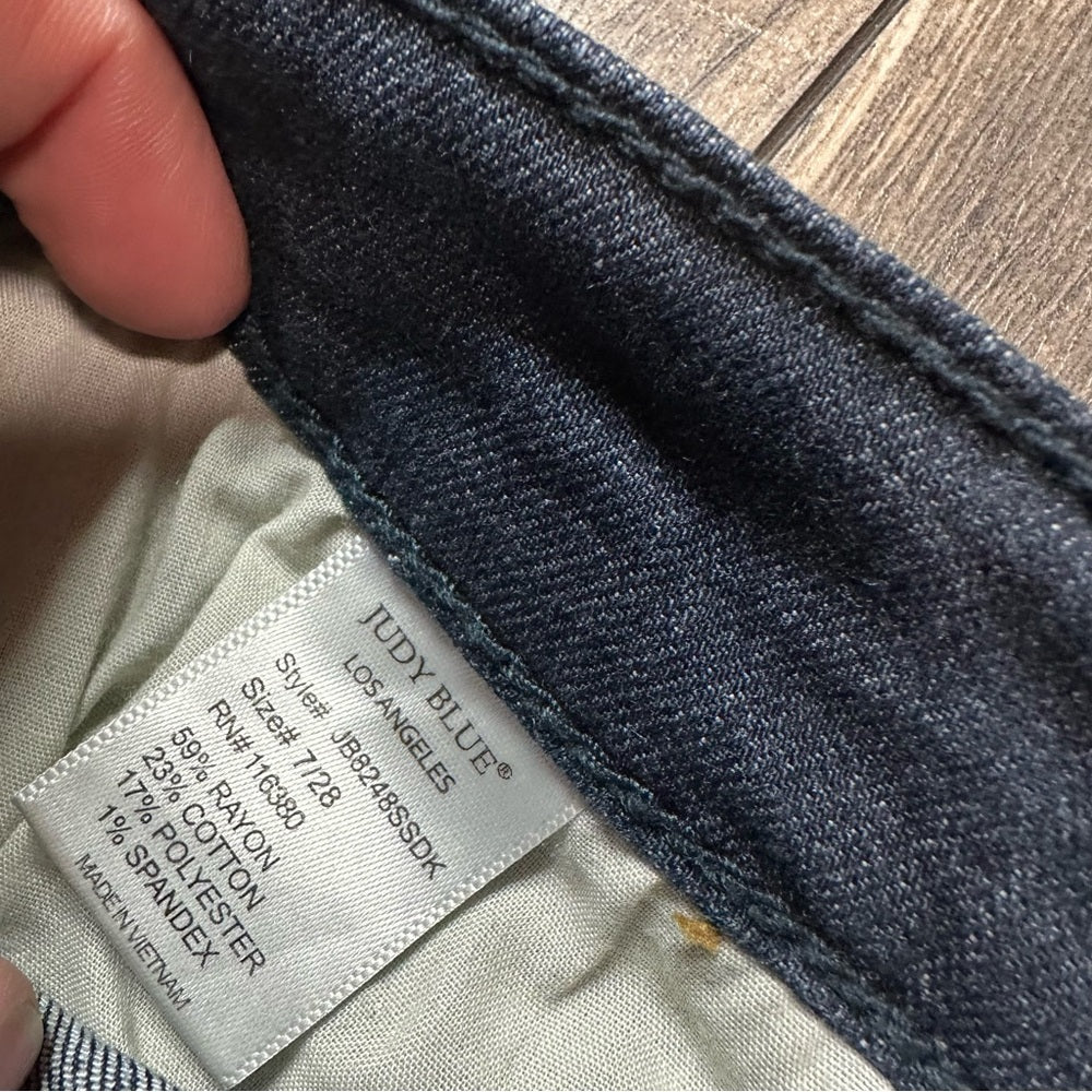 Judy Blue Mid Rise Skinny Fit Jeans