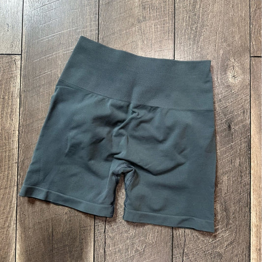 Alphalete Amplify Shorts