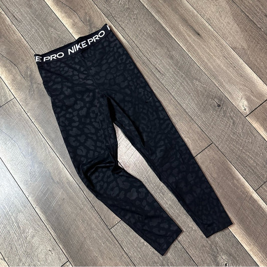 Nike Pro Leopard Leggings