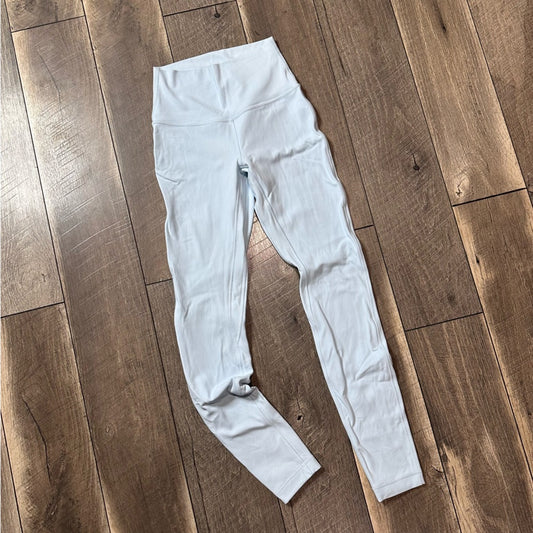 Lululemon Align High-Rise Pant 28"
Powder Blue