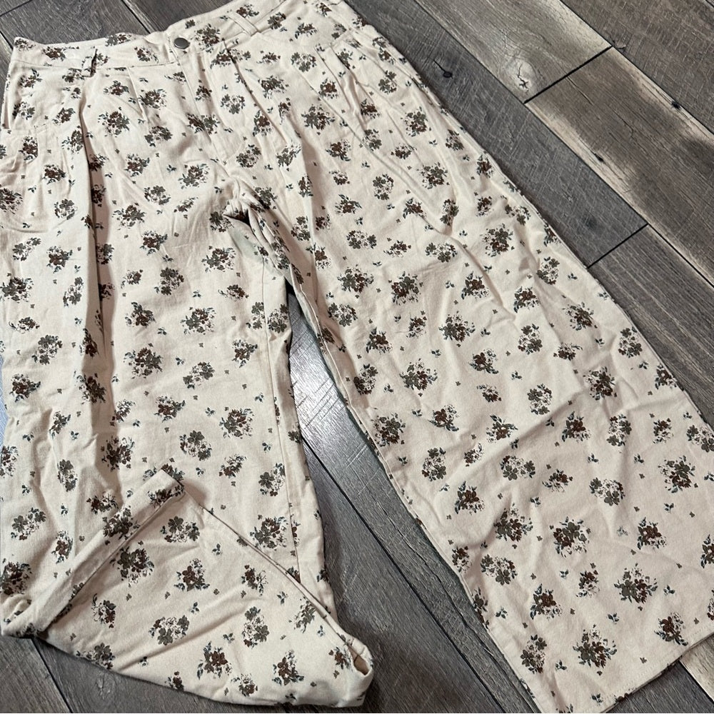 Polagram Floral Pleated Wide Leg Pants