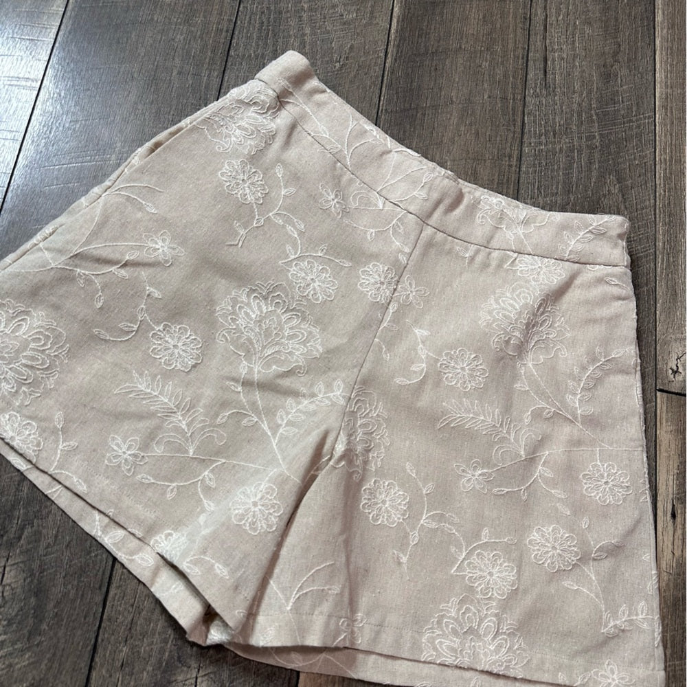 Miou Mouse Floral Embroidered Shorts