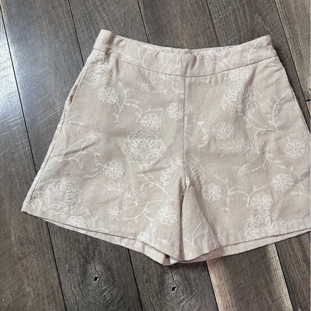 Miou Mouse Floral Embroidered Shorts