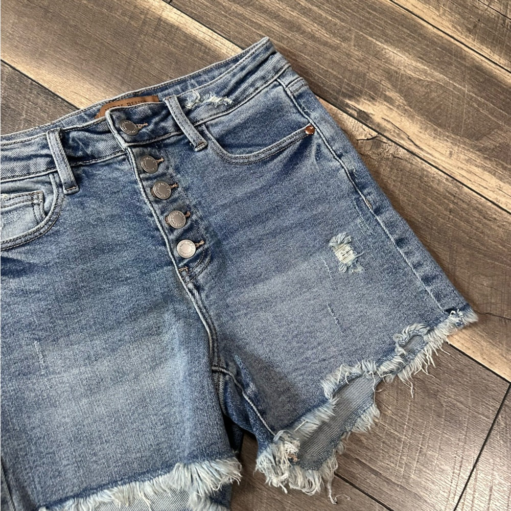 Judy Blue Hi Rise Buttonfly Shorts