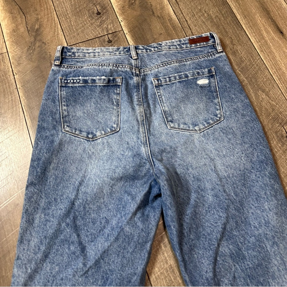 Blank NYC The Howard Jeans