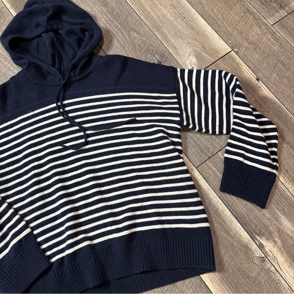 Zara Sweater Hoodie