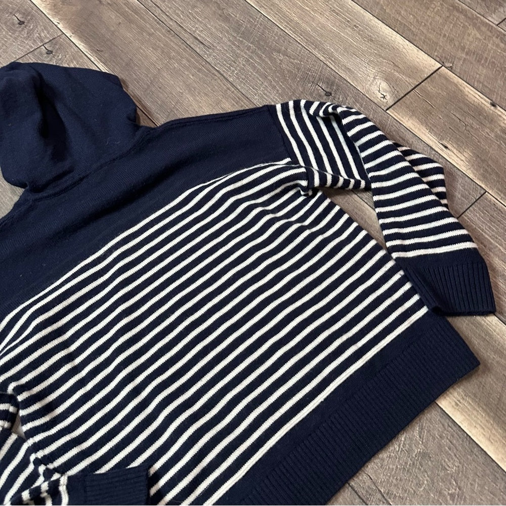 Zara Sweater Hoodie