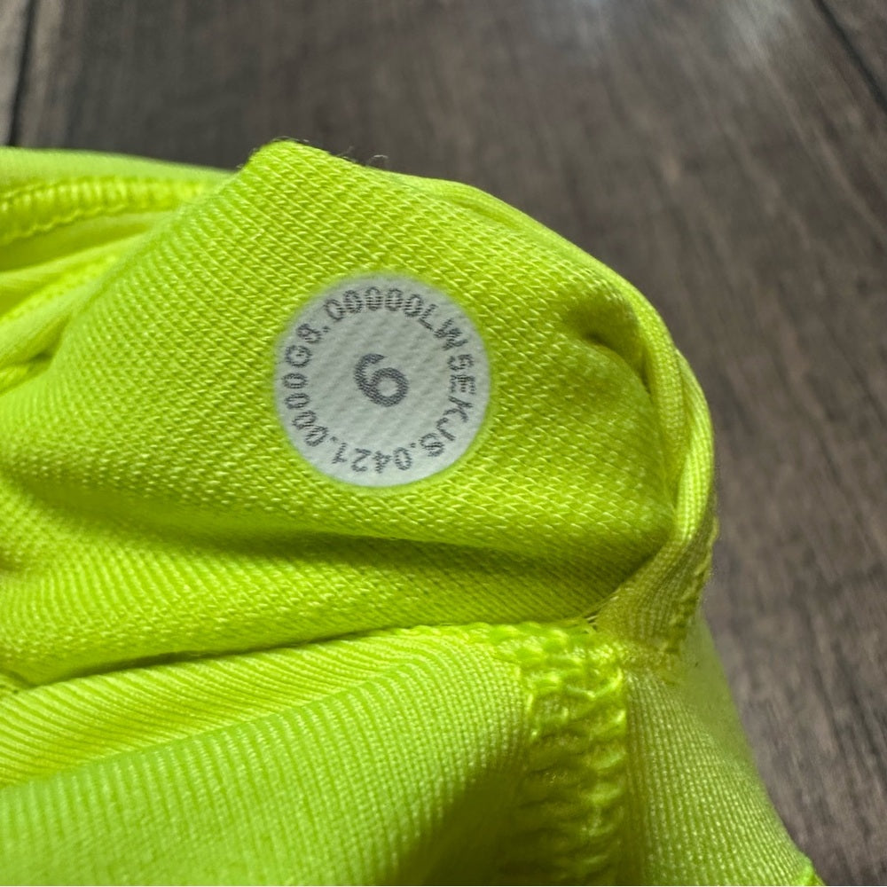 Lululemon Wunder Under High-Rise Tight 25"
Highlight Yellow